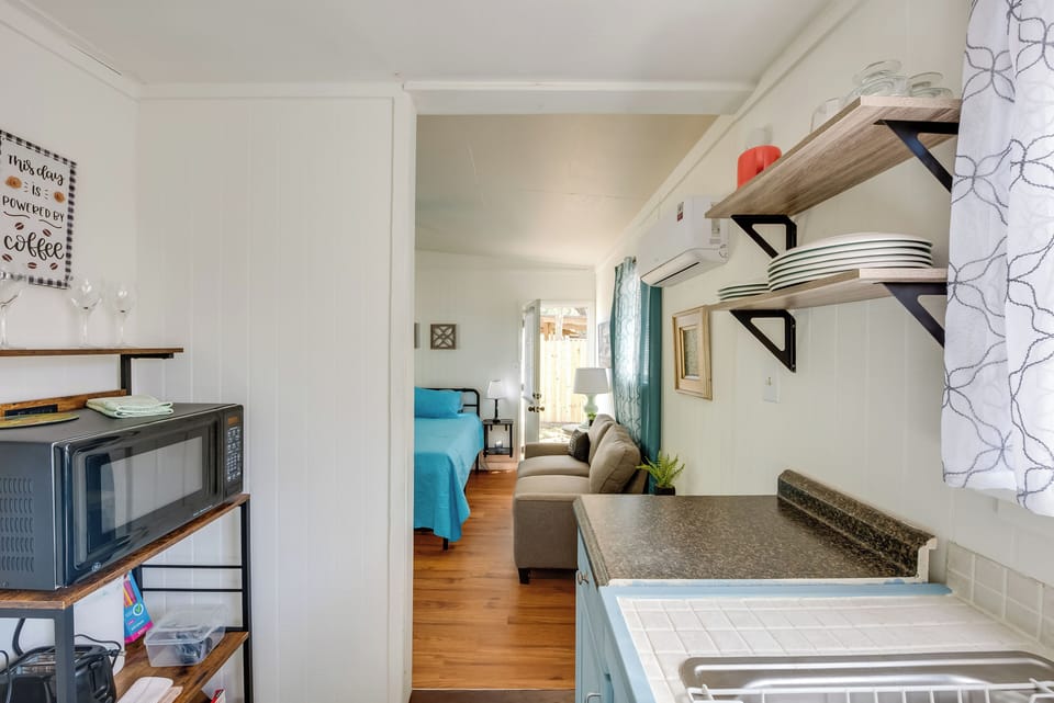 Apartment (0 Bedroom) | Interior