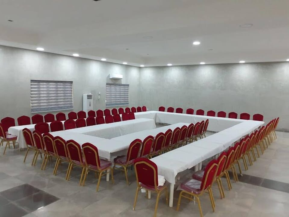 Check Inn Prime Suites and Resorts Hotel in Abuja