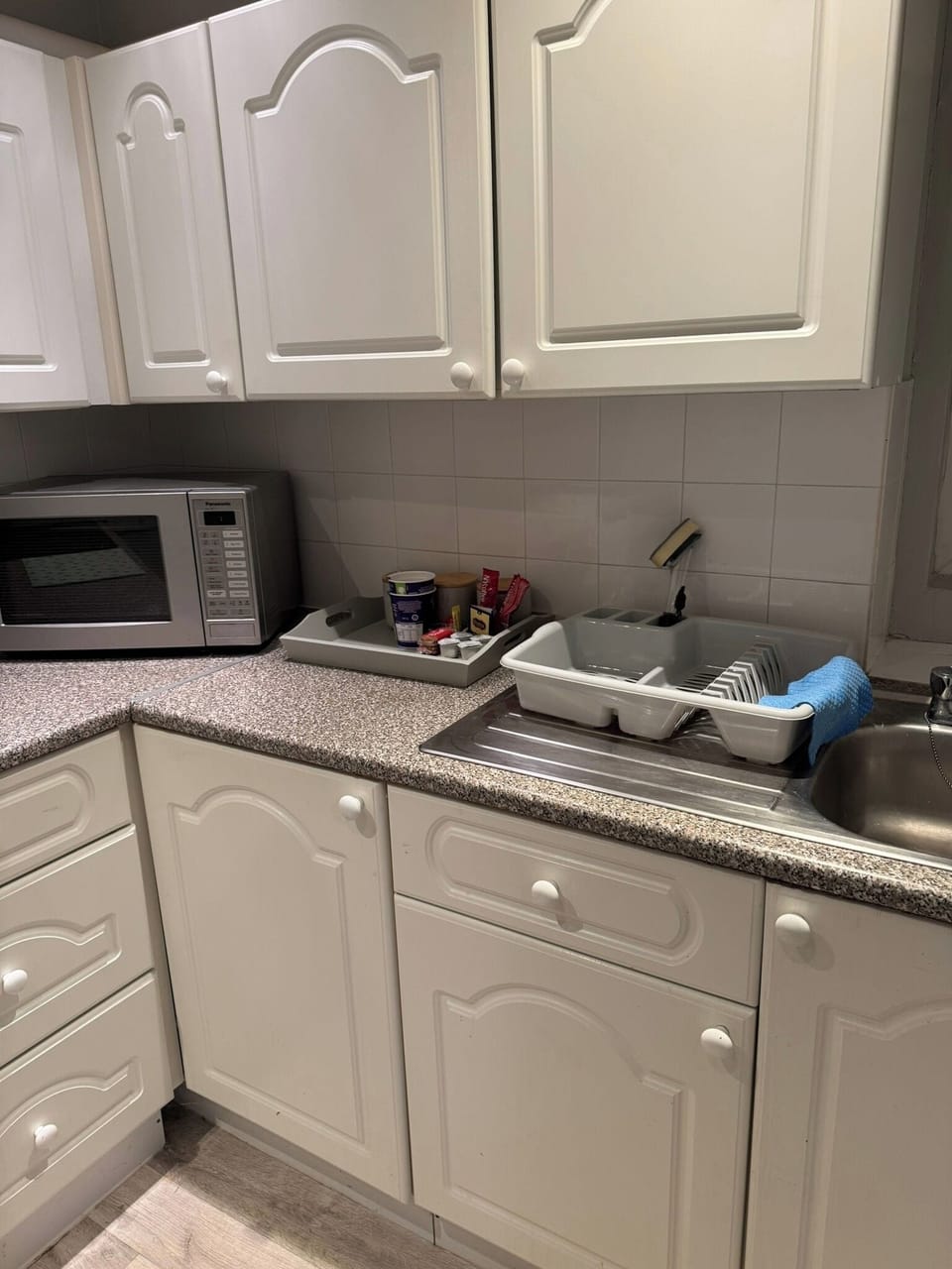 Apartment | Private kitchen | Fridge, microwave, oven, stovetop