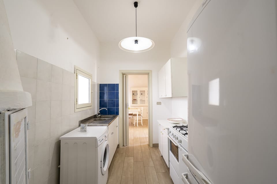 Family Apartment, 1 Bedroom, Air conditioning (Onde Dorate  in centre, close to) | Private kitchen