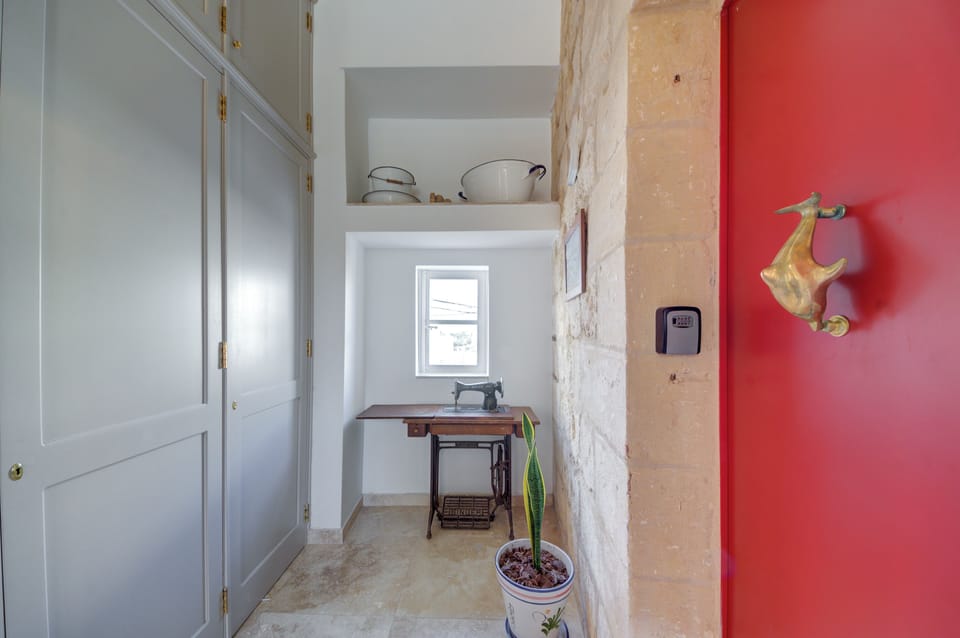 House, 3 Bedrooms, Smoking | Interior