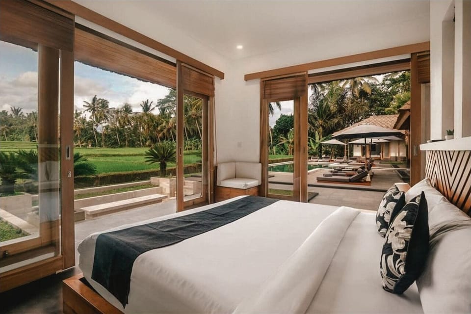 Panoramic Villa, 6 Bedrooms, Park View | 6 bedrooms, desk, free WiFi, bed sheets
