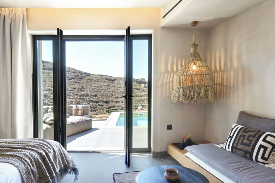 Exclusive Room, 1 Bedroom, Private Pool, Sea View | Minibar, in-room safe, blackout drapes, soundproofing