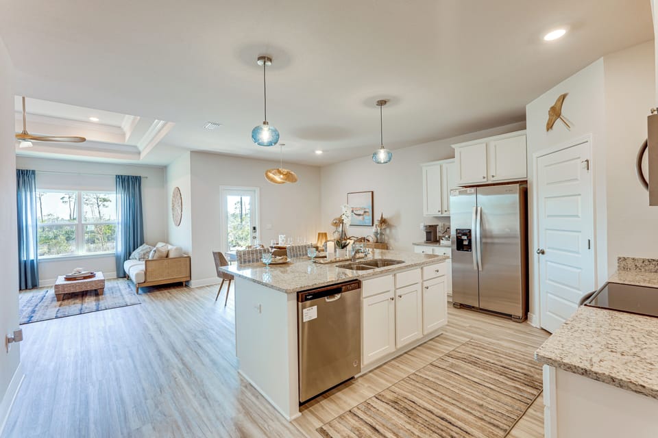 House (4 Bedrooms) | Interior