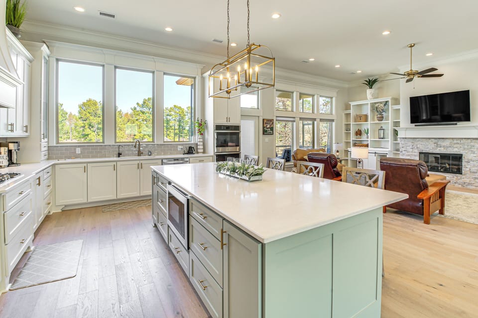 House (4 Bedrooms) | Interior