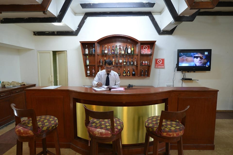 Magpie Tourist Resort Hotel in Noida
