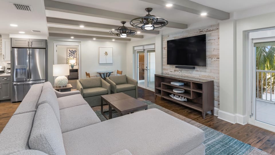 Signature Villa, 4 Bedrooms | In-room safe, blackout drapes, iron/ironing board