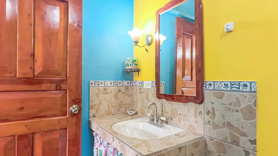 Superior Room, Garden View | Blackout drapes, iron/ironing board, free WiFi, bed sheets