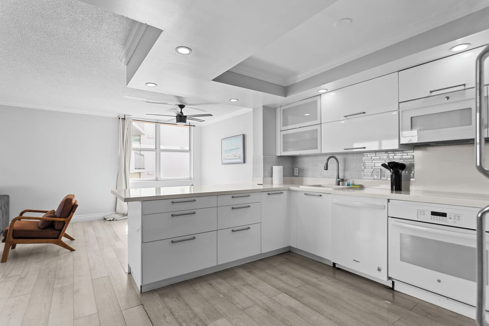 Apartment, Balcony | Private kitchen