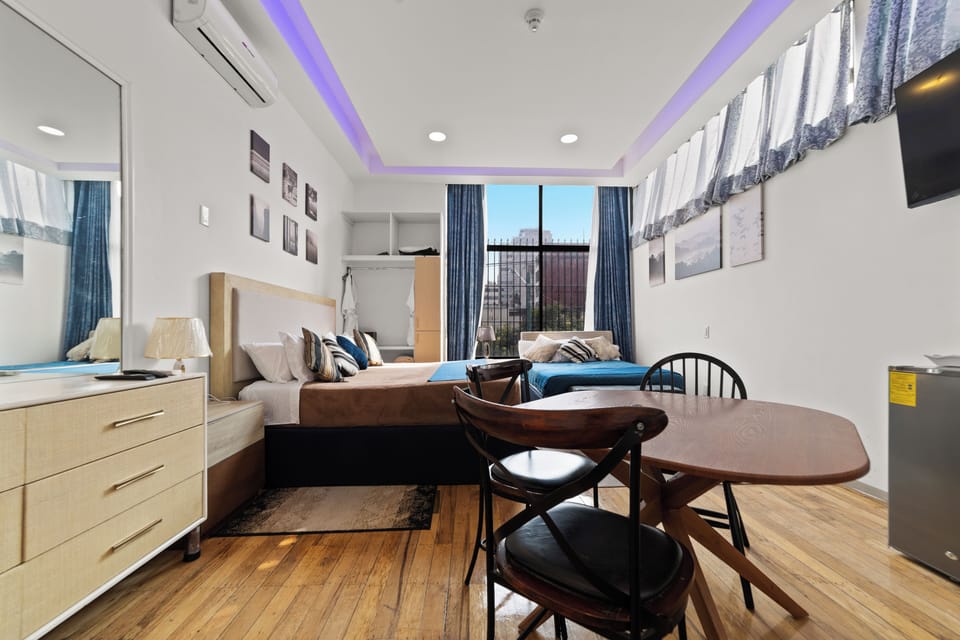 Comfort Studio Suite, City View | In-room safe, blackout drapes, iron/ironing board, free WiFi