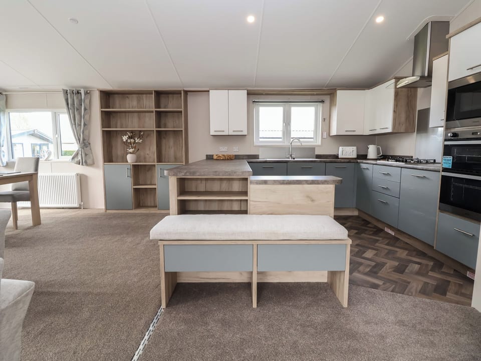 Fridge, dishwasher, electric kettle, toaster