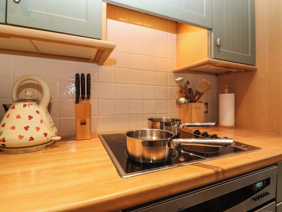 Fridge, dishwasher, electric kettle, toaster