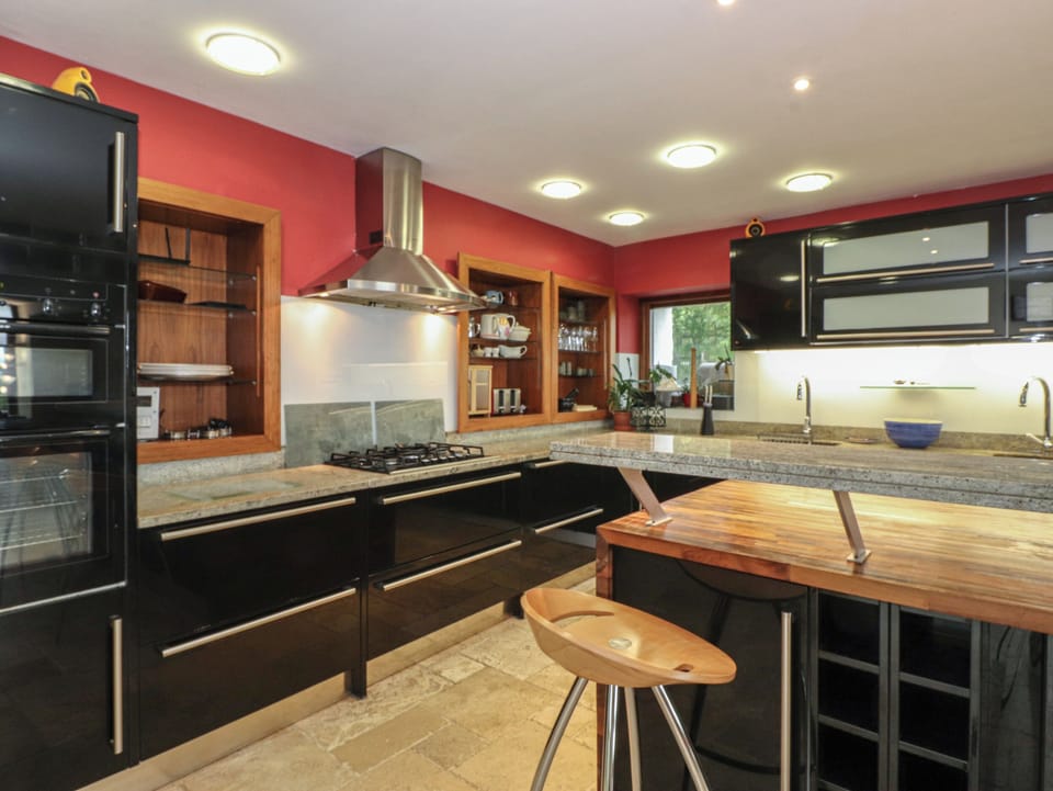 Fridge, dishwasher, electric kettle, toaster