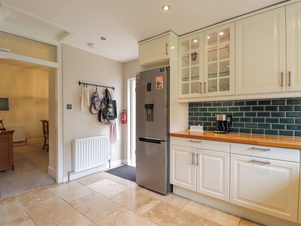 Fridge, dishwasher, electric kettle, toaster