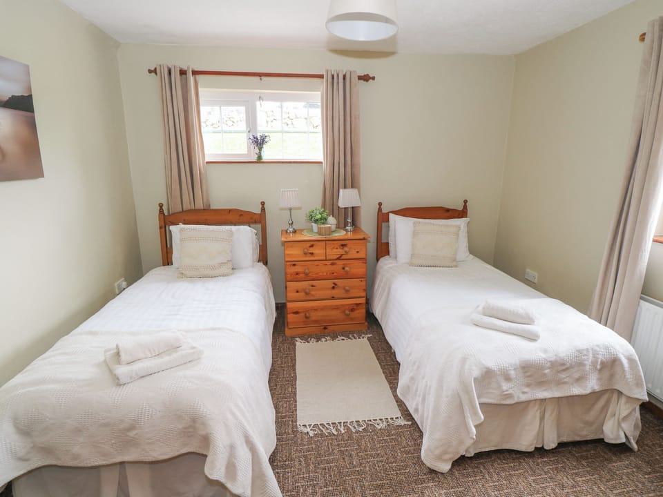 2 bedrooms, WiFi (free), individually decorated, individually furnished