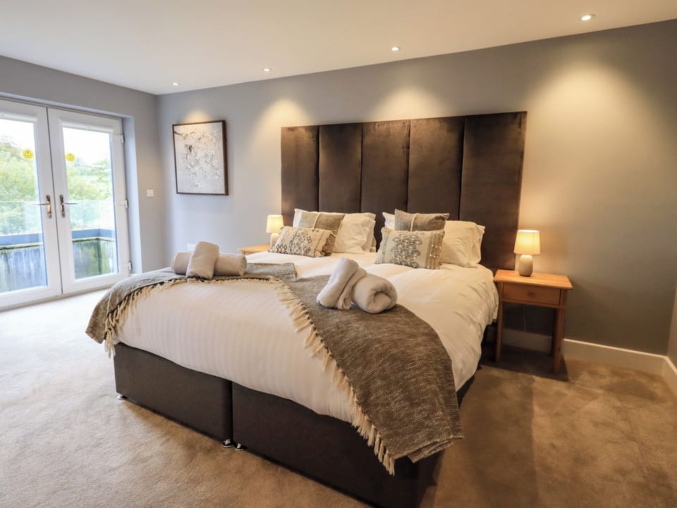 4 bedrooms, individually decorated, individually furnished, free WiFi