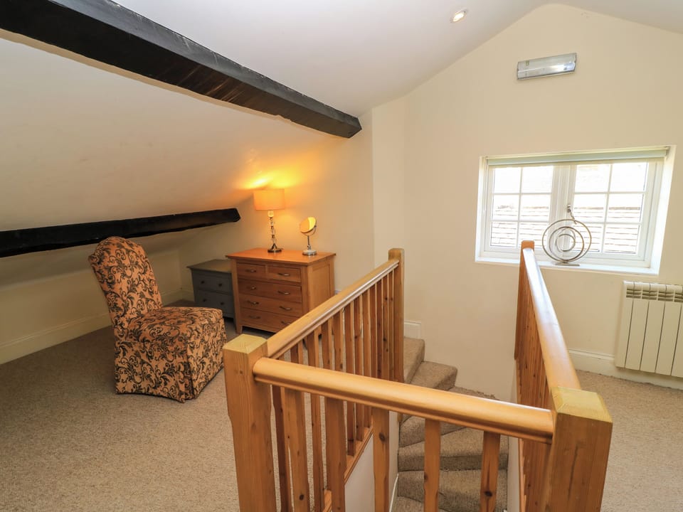 Cottage | Interior