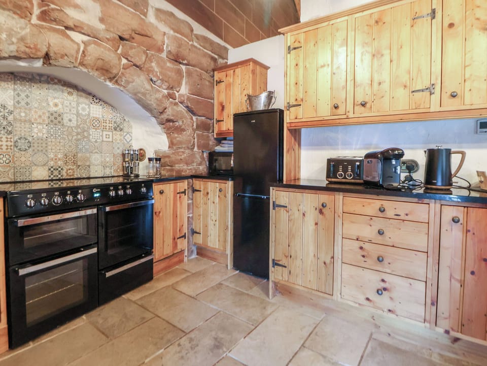 Fridge, dishwasher, electric kettle, toaster