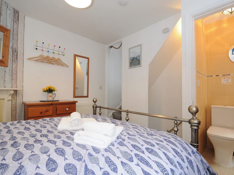 1 bedroom, individually decorated, individually furnished, free WiFi