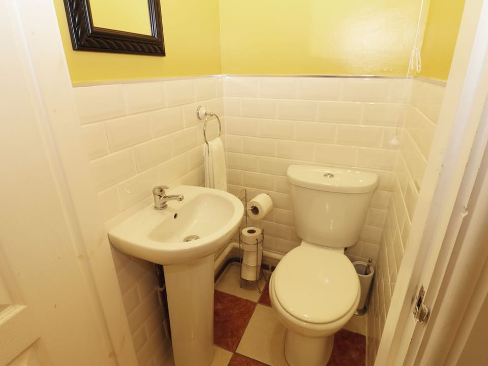 The Old Assembly Rooms Cottage in England