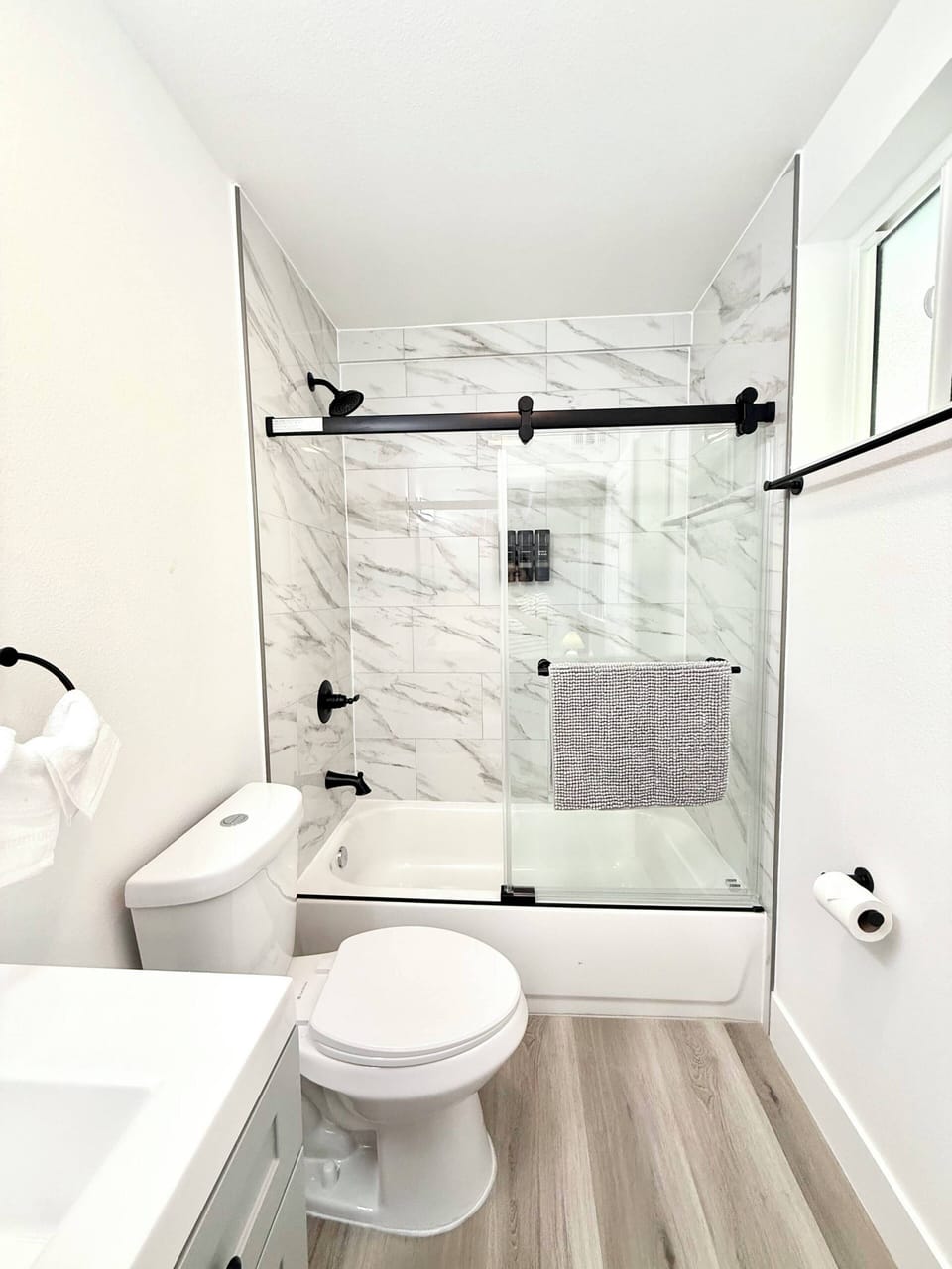 Rainfall showerhead, hair dryer, towels, soap