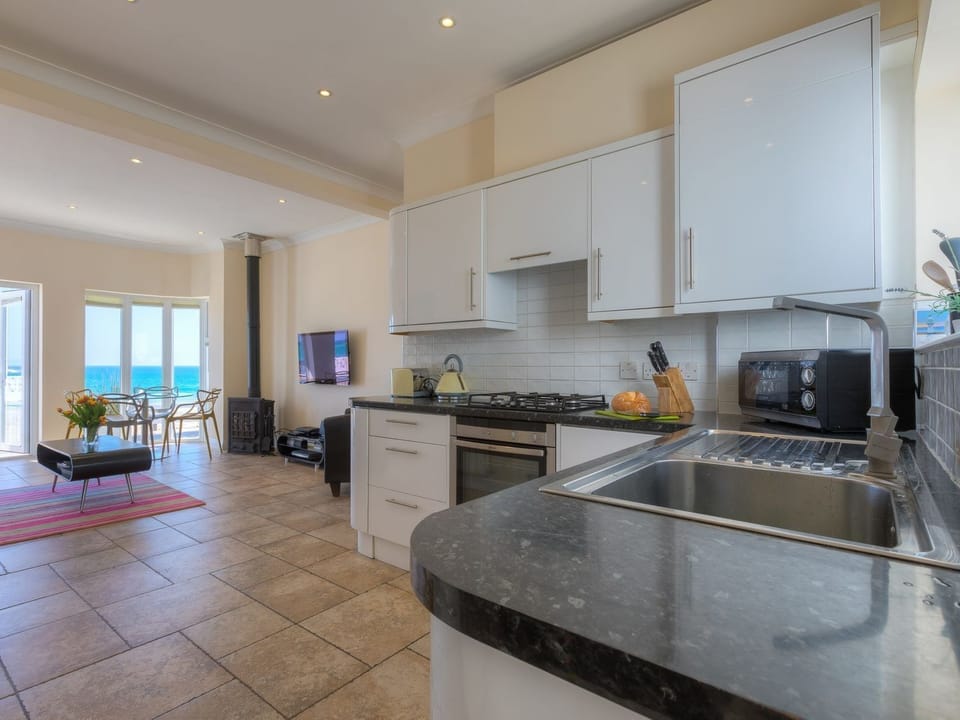 Fridge, dishwasher, electric kettle, toaster