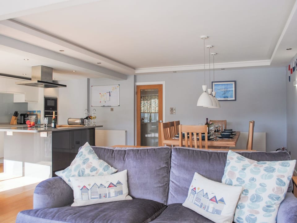 Cottage | Living area | DVD player