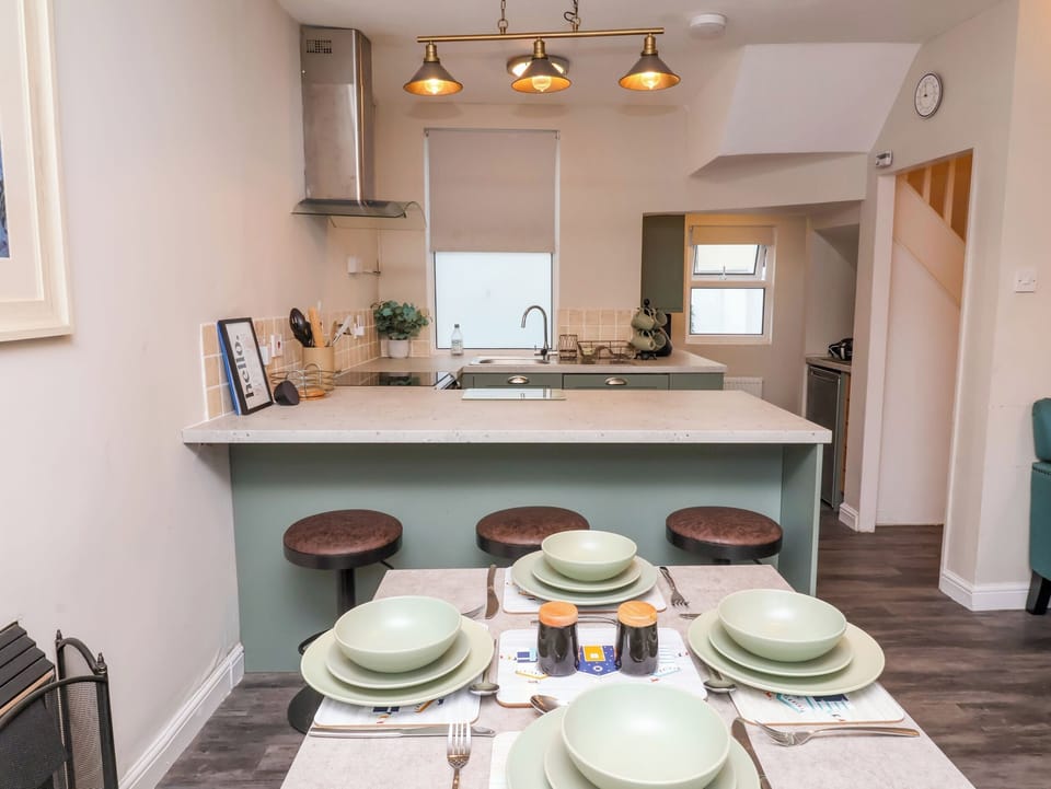 Fridge, dishwasher, electric kettle, toaster