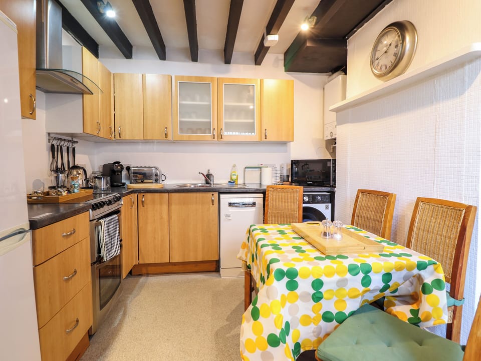 Fridge, dishwasher, electric kettle, toaster