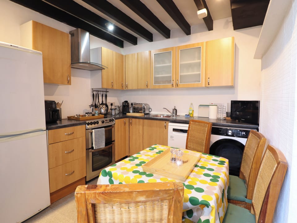 Fridge, dishwasher, electric kettle, toaster