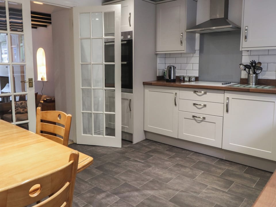 Fridge, dishwasher, electric kettle, toaster