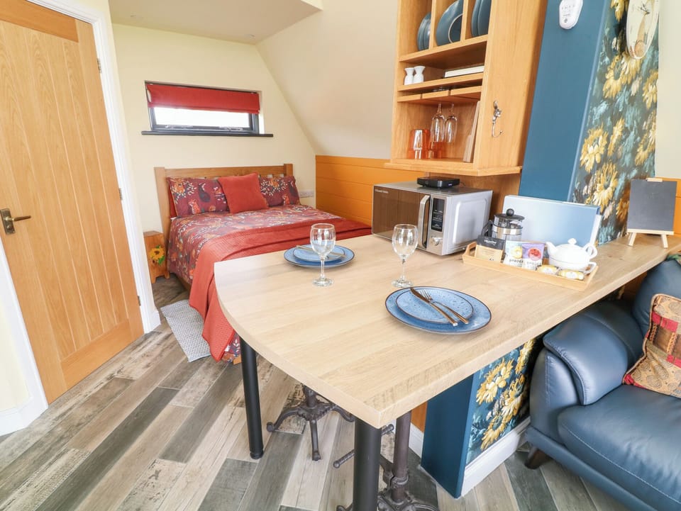 Cottage | Interior