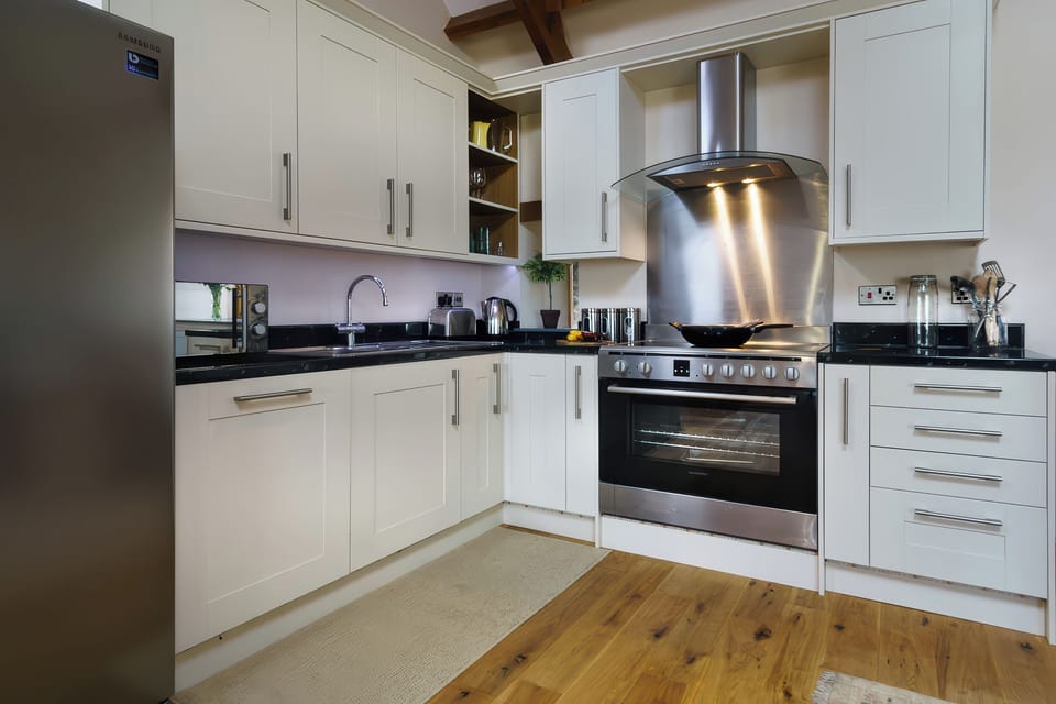 Fridge, dishwasher, electric kettle, toaster