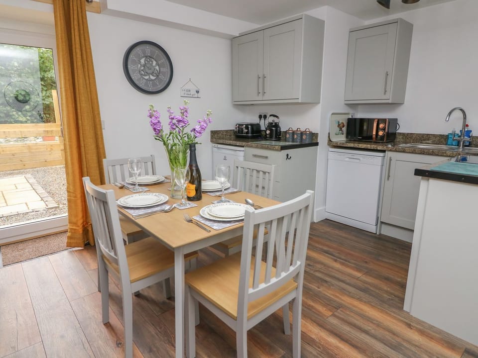 Fridge, dishwasher, electric kettle, toaster