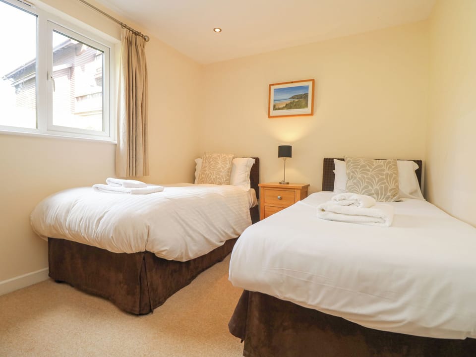 4 bedrooms, individually decorated, individually furnished, free WiFi