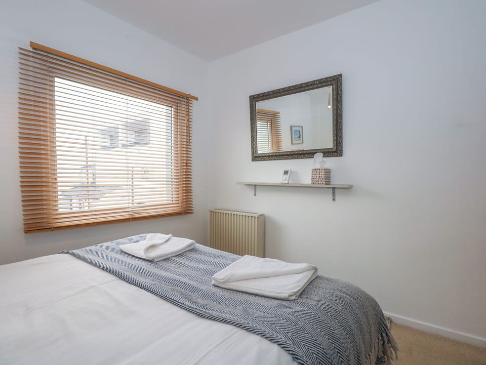 2 bedrooms, individually decorated, individually furnished, free WiFi