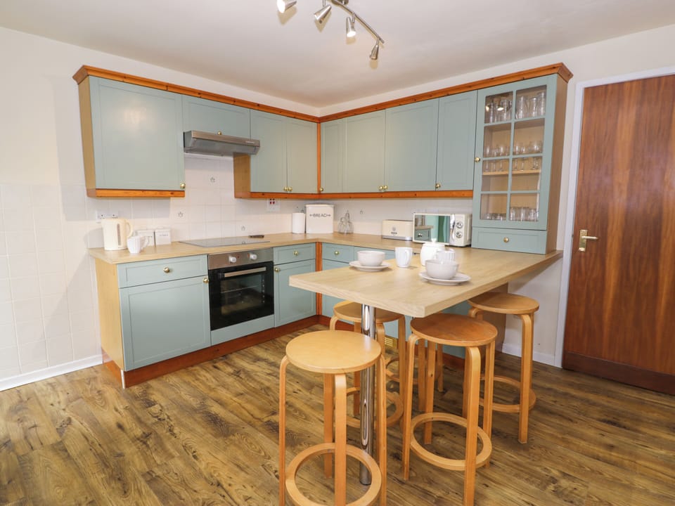 Fridge, dishwasher, electric kettle, toaster