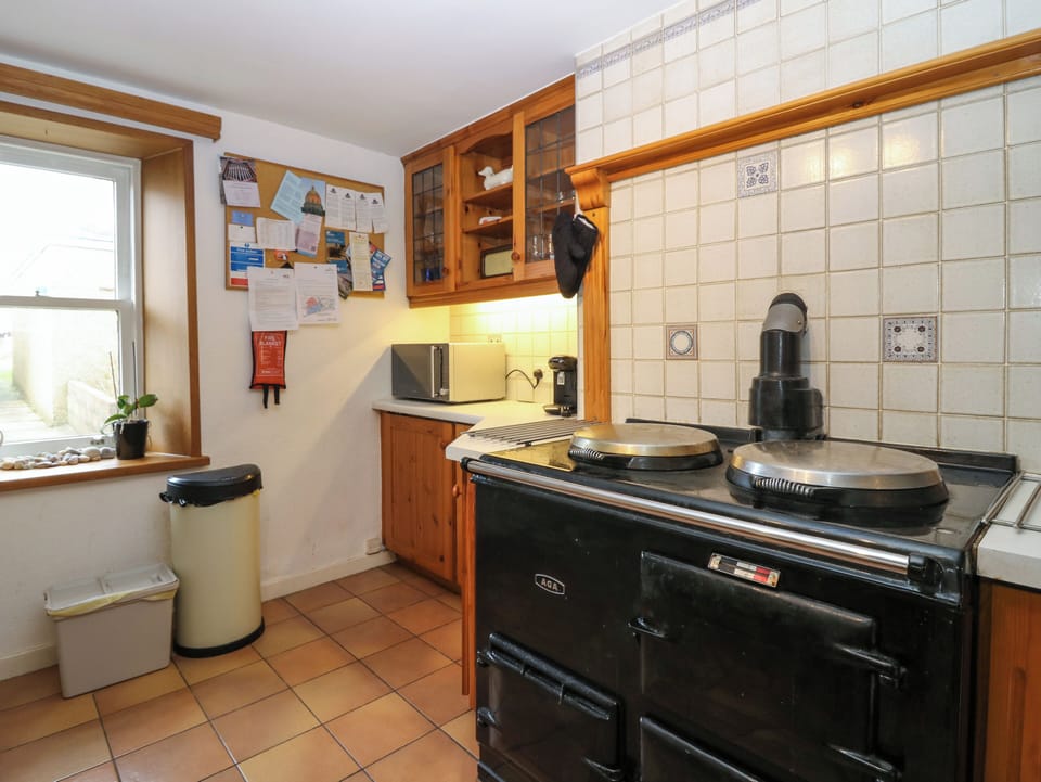 Fridge, electric kettle, toaster, cookware/dishes/utensils