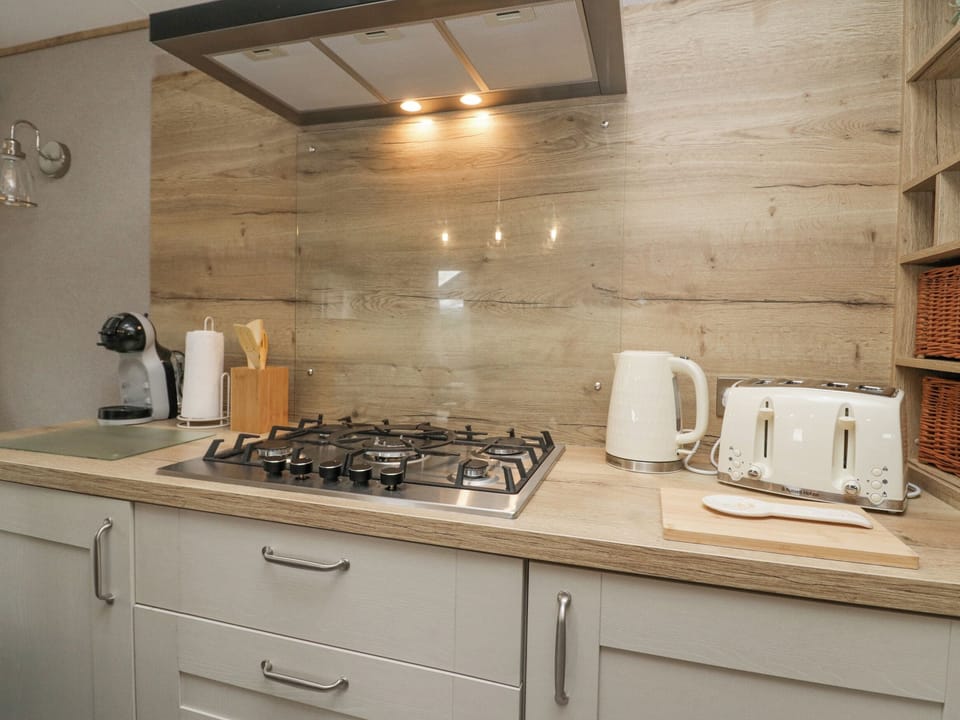 Fridge, dishwasher, electric kettle, toaster