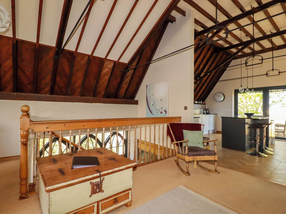 Cottage | Interior