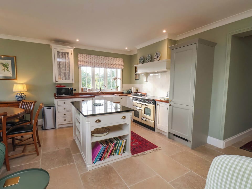 Fridge, dishwasher, electric kettle, toaster