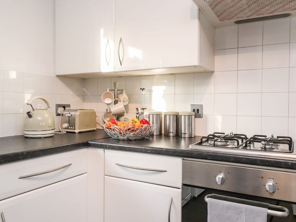 Fridge, dishwasher, electric kettle, toaster