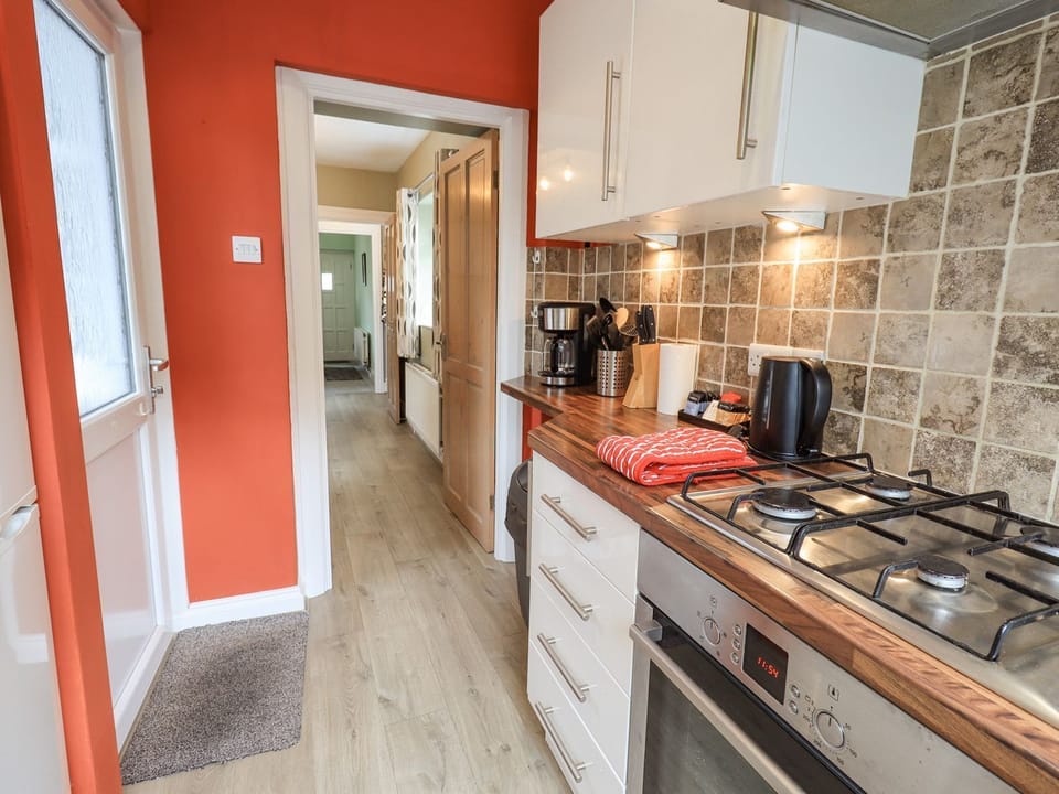 Fridge, dishwasher, electric kettle, toaster