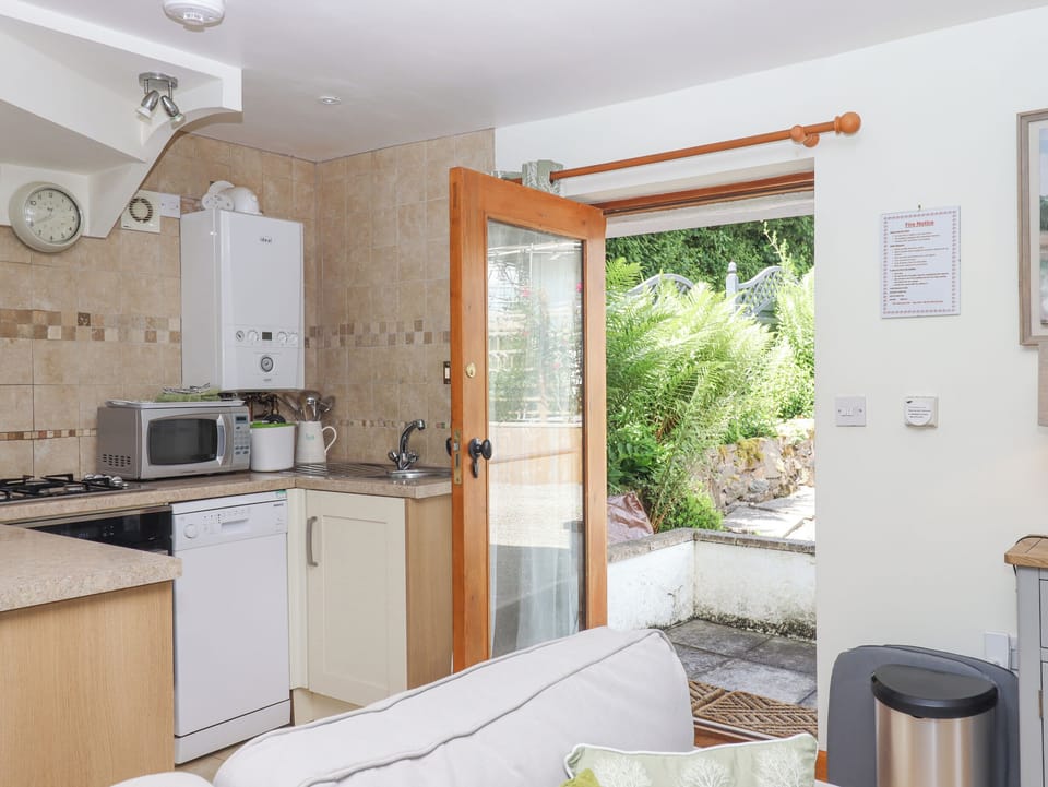 Fridge, dishwasher, electric kettle, toaster