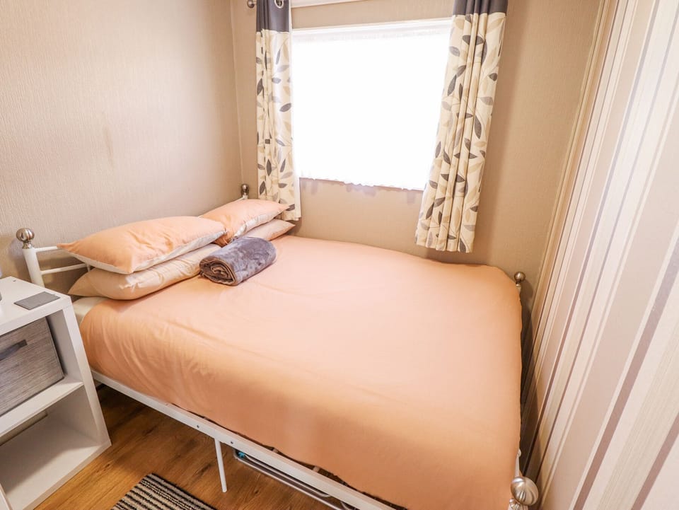 Cottage | 2 bedrooms, individually decorated, individually furnished, free WiFi