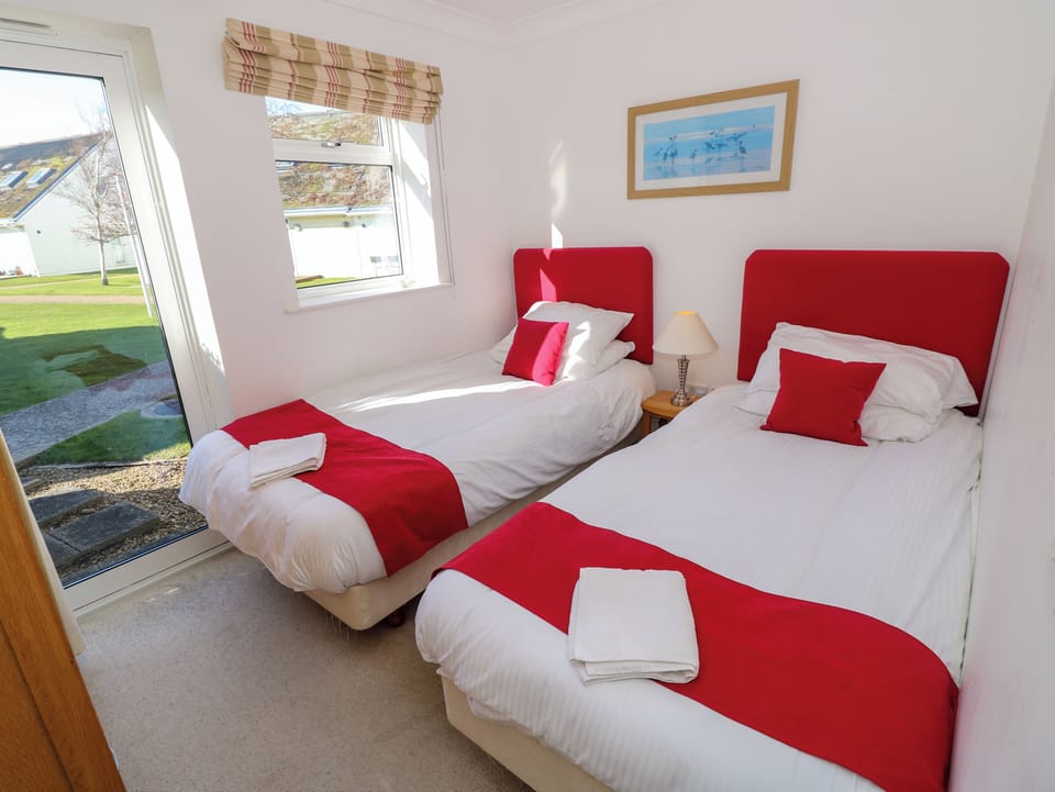 Cape A6 Cottage in Freshwater