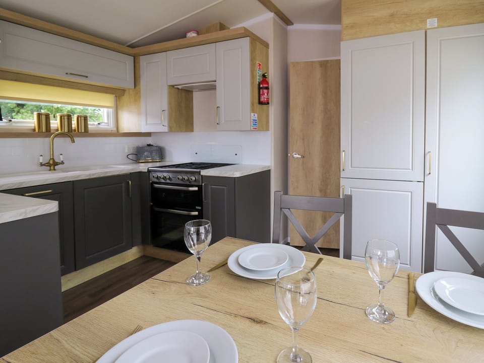 Fridge, dishwasher, electric kettle, toaster