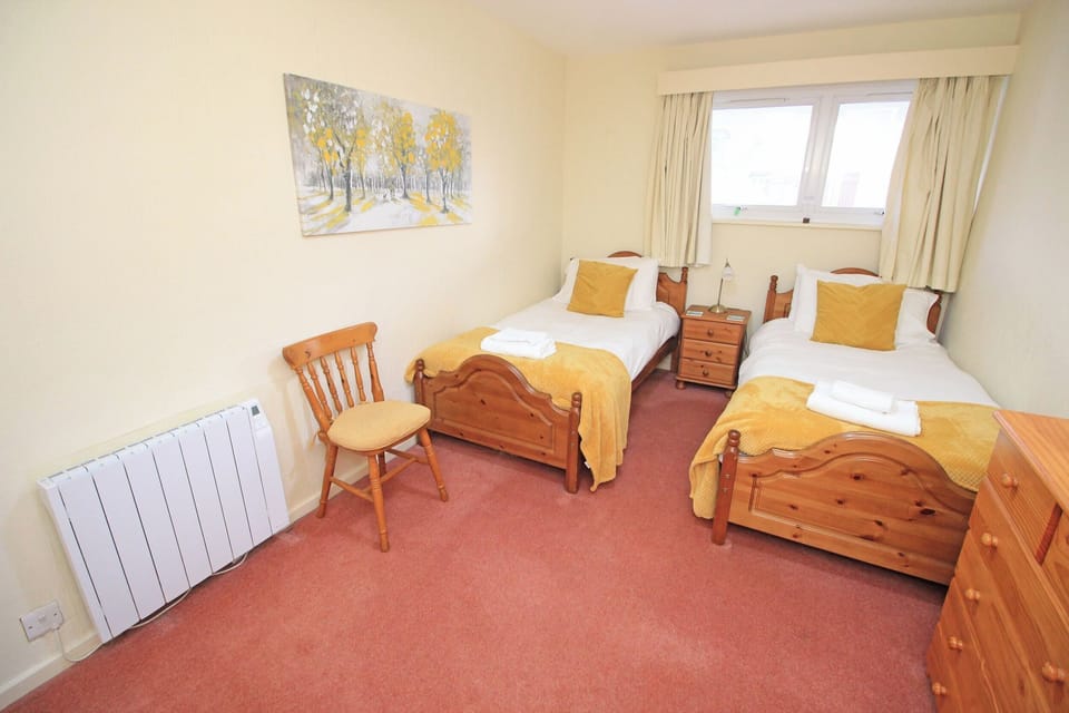2 bedrooms, individually decorated, individually furnished, free WiFi