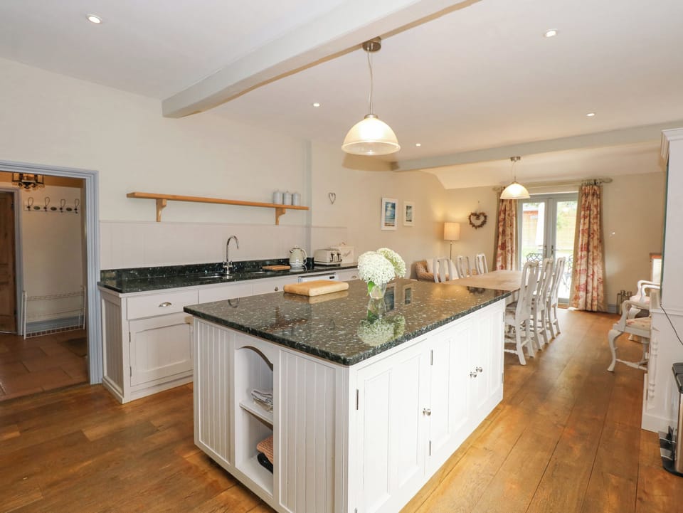 Fridge, dishwasher, electric kettle, toaster