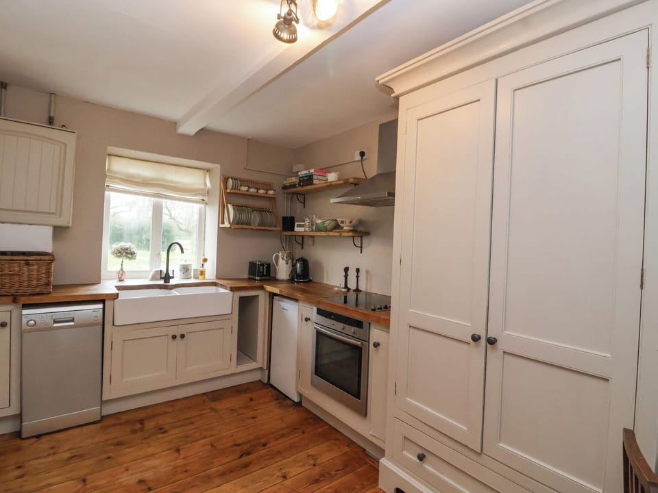 Fridge, dishwasher, electric kettle, toaster